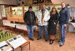 Ken Scott, spisovatel válečných příběhů z Jesenicka na návštěvě v České Vsi (7. prosince 2021)